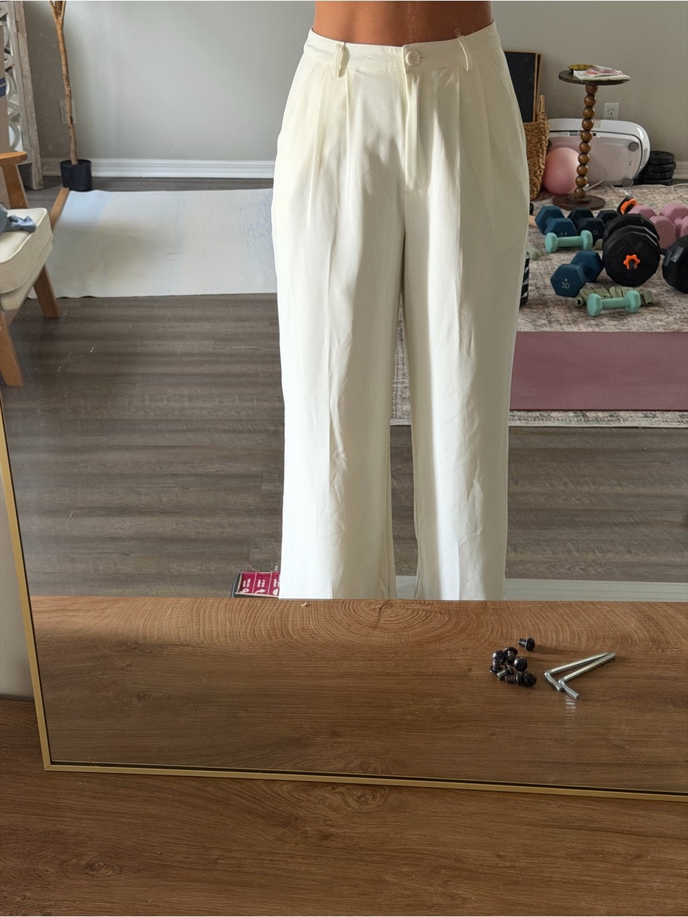 Classic Tailored High-Waist Wide-Leg Pants in Cream
